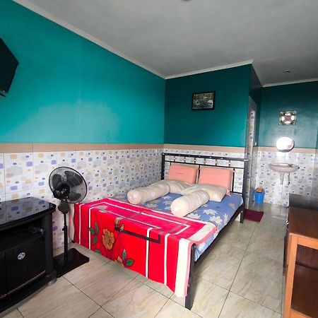 Villa Raung Indah Tretes Prigen Kamer foto